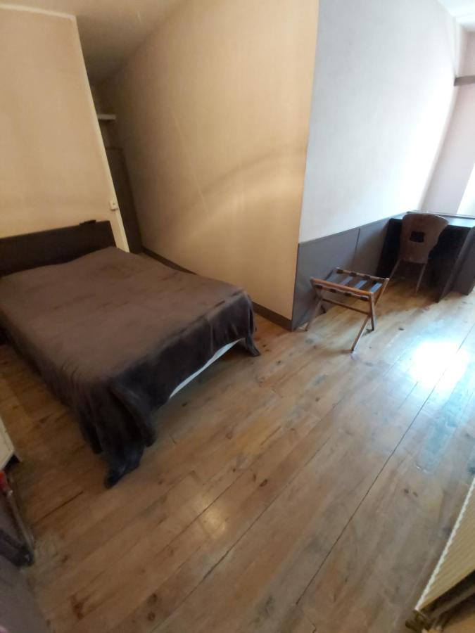 לינה וארוחת בוקר Seyne La Chaumiere מראה חיצוני תמונה